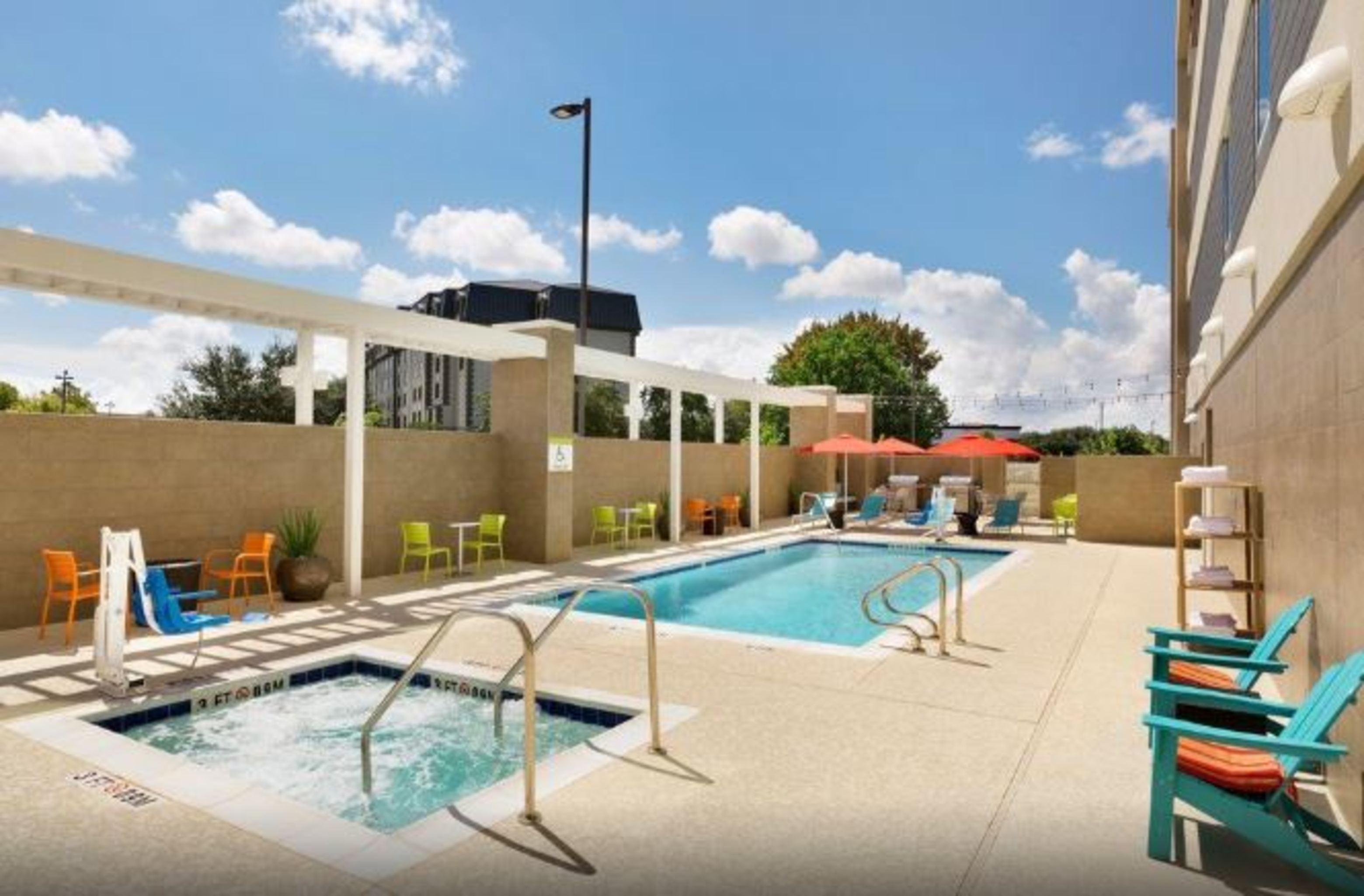 Home2 Suites By Hilton Houston Willowbrook Exterior photo